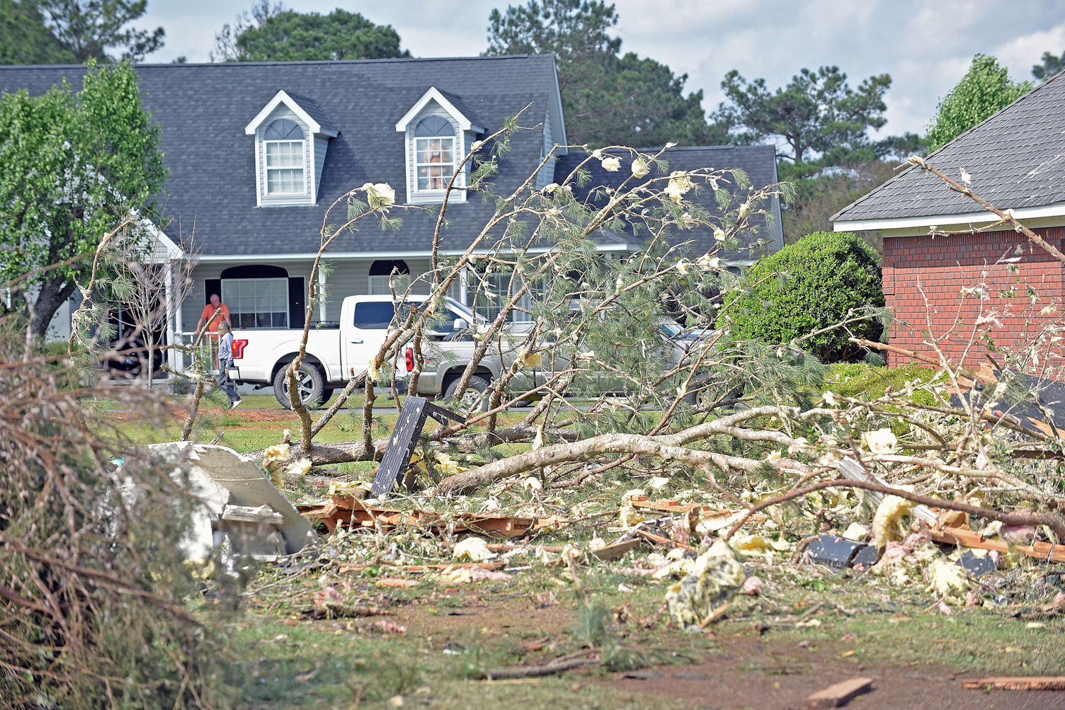 Tornado damages Eufaula
